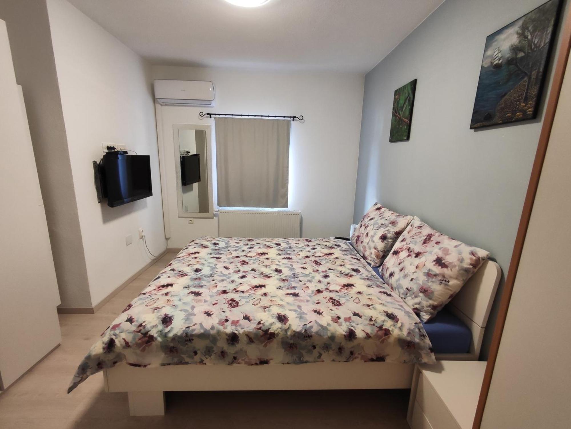 Kuca Za Odmor Ema Hotel Šibenik Екстериор снимка